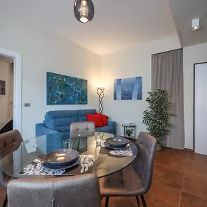  Apartment Visconti 46