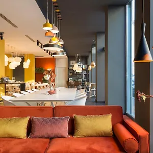 vizitați hotelul